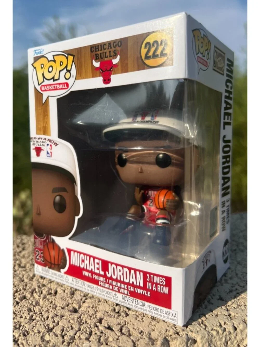 Funko Pop Basketball-Chicago Bulls-Michael Jordan 3 Times in a row (#222, NEW)